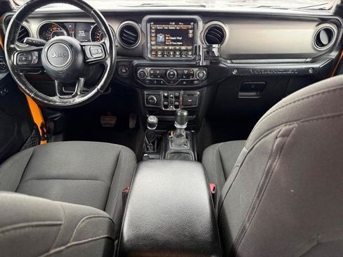Used 2021 Jeep Wrangler Unlimited Sport AWD/4WD image 12