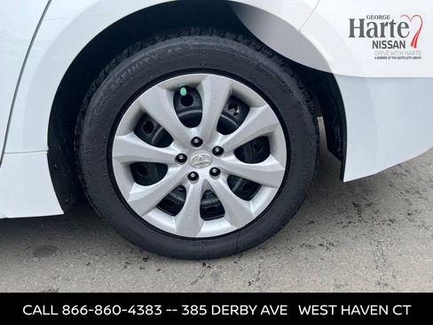 Used 2024 Toyota Corolla LE FWD image 20
