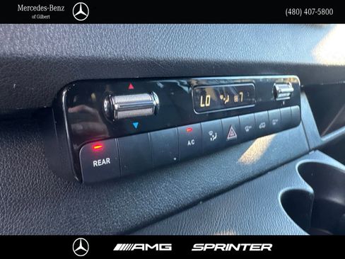 Used 2023 Mercedes-Benz Sprinter 2500 image 30
