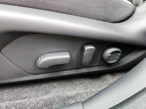 New 2026 Subaru Crosstrek 2.0i Premium AWD/4WD image 10
