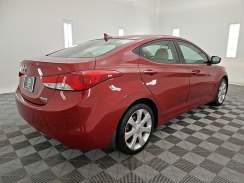 Used 2012 Hyundai Elantra Limited image 25