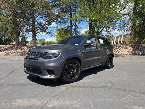 Used 2018 Jeep Grand Cherokee Trackhawk AWD/4WD image 1