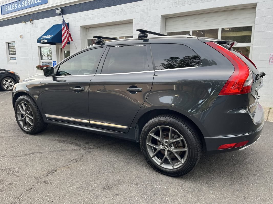 Used 2014 Volvo XC60 T6 AWD/4WD image 2