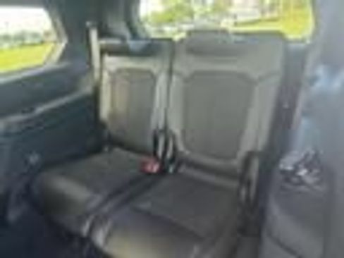 Used 2023 Jeep Grand Cherokee L Laredo AWD/4WD image 5