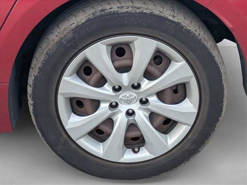 Used 2020 Toyota Corolla LE FWD image 10