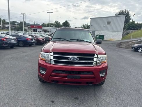 Used 2016 Ford Expedition EL XLT AWD/4WD image 3