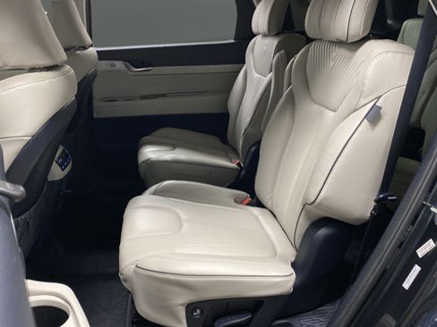 Used 2024 Hyundai Palisade Calligraphy FWD image 24