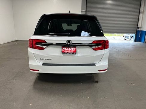 Used 2023 Honda Odyssey EX-L image 4