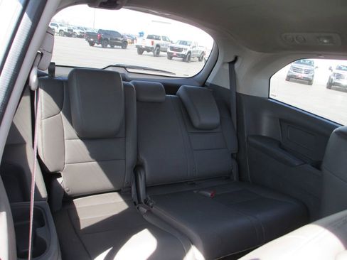 Used 2015 Honda Odyssey EX-L image 25
