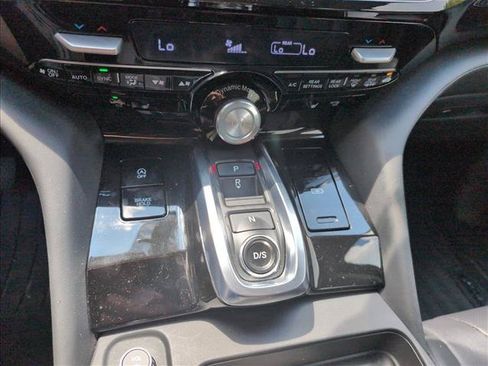 Used 2025 Acura MDX FWD w/ Technology Package image 17