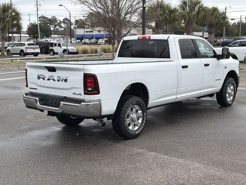 Used 2025 RAM 3500 Big Horn AWD/4WD image 8