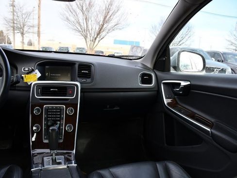 Used 2012 Volvo S60 T6 image 16