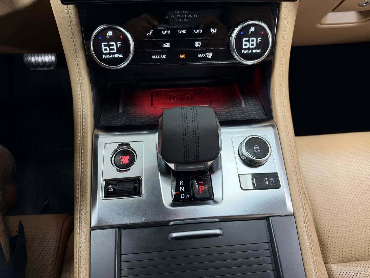 Used 2023 Jaguar F-PACE S AWD/4WD image 21