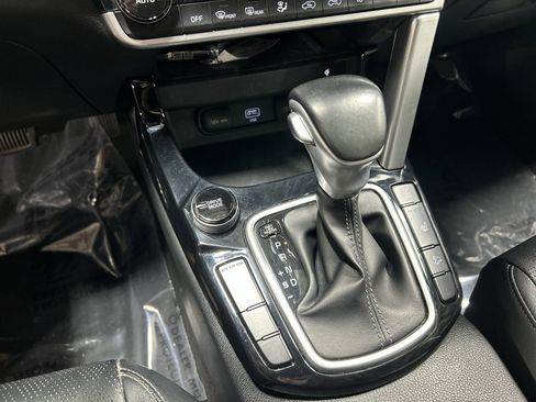 Used 2021 Kia Seltos SX image 17