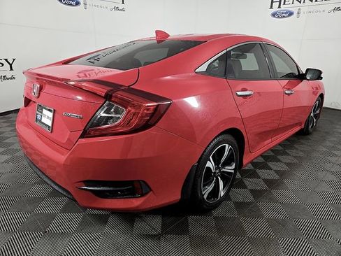 Used 2016 Honda Civic Touring image 5