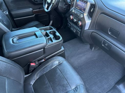 Used 2020 GMC Sierra 1500 SLT w/ Driver Alert Package I image 17