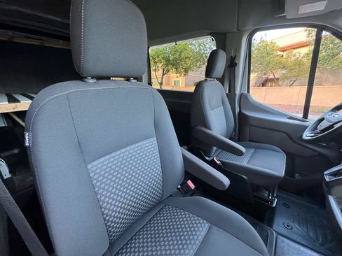 Used 2023 Ford Transit 250 Medium Roof AWD image 22
