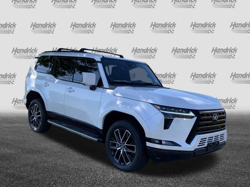 Certified 2025 Lexus GX 550 w/ Cold Area Package AWD/4WD image 2