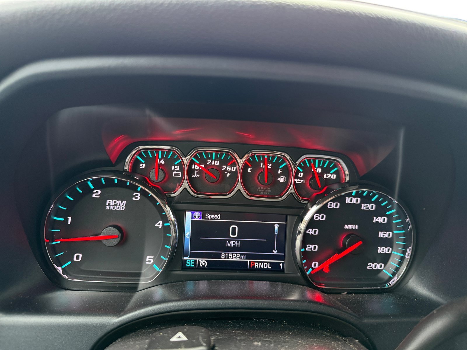 Used 2019 GMC Sierra 2500 SLT w/ Driver Alert Package AWD/4WD image 12
