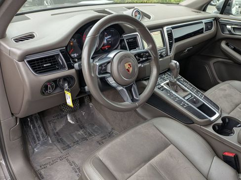 Used 2015 Porsche Macan S AWD/4WD image 14