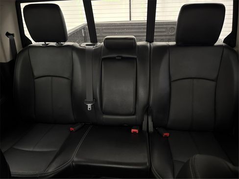 Used 2018 RAM 1500 Laramie w/ Convenience Group image 35