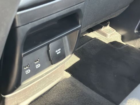 Used 2019 Ford Ranger XLT w/ Equipment Group 302A Luxury AWD/4WD image 52