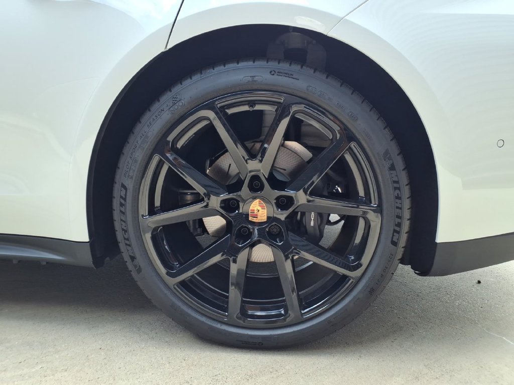 New 2026 Porsche Panamera 4 AWD/4WD image 13