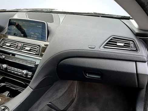 Used 2016 BMW 640i xDrive Coupe image 25