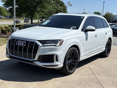 Used 2023 Audi Q7 3.0T Prestige w/ Prestige Package AWD/4WD image 14