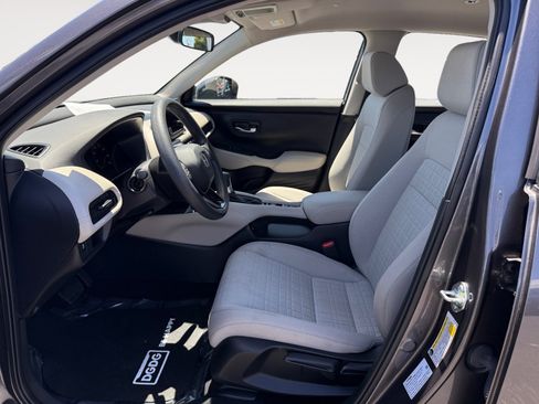 Certified 2024 Honda HR-V LX image 10