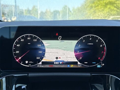 Certified 2025 Mercedes-Benz GLA 250 image 28