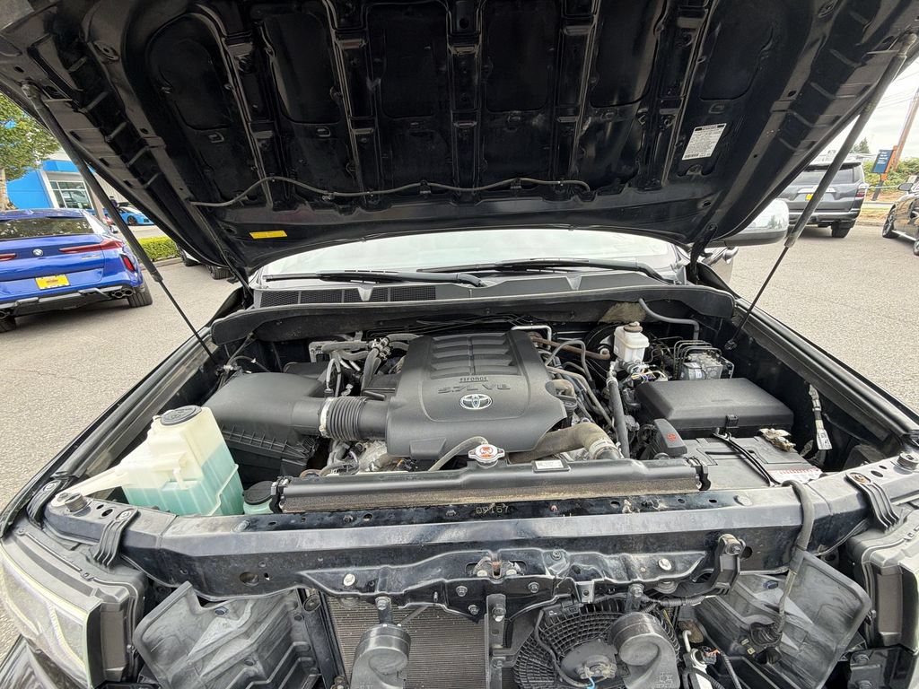 Used 2019 Toyota Sequoia Platinum AWD/4WD image 31
