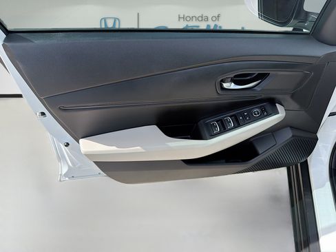 Used 2023 Honda Accord EX image 19