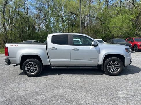 Used 2019 Chevrolet Colorado W/T w/ Custom Special Edition image 2