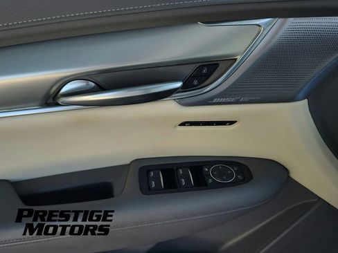 Used 2020 Cadillac XT5 Premium Luxury AWD/4WD image 21