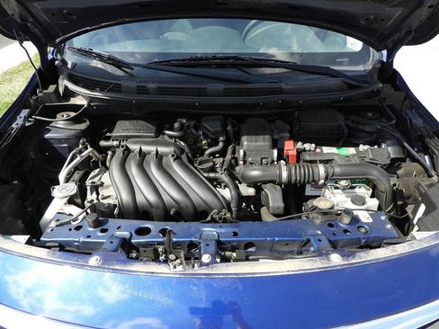 Used 2019 Nissan Versa SV FWD image 32