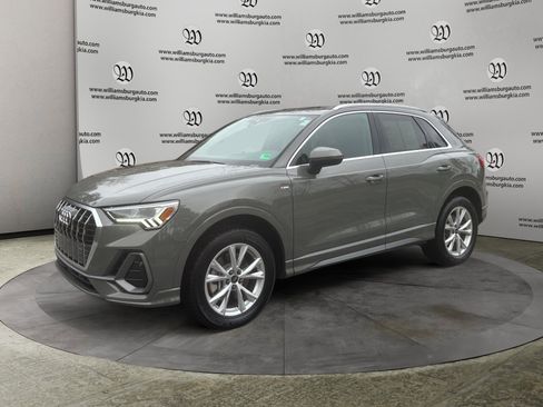 Used 2024 Audi Q3 2.0T Premium image 1