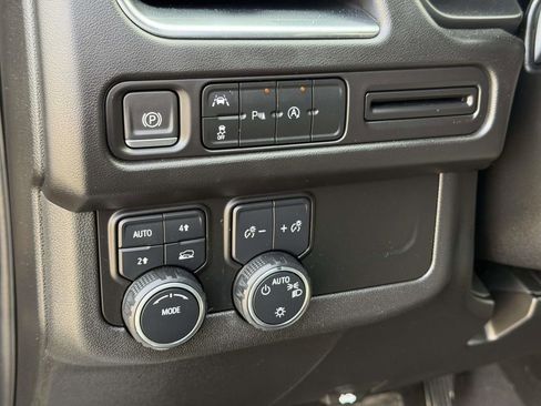 Used 2023 Chevrolet Tahoe LT image 19