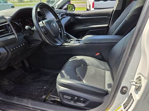 Used 2023 Toyota Camry XSE w/ Navigation Package FWD image 10