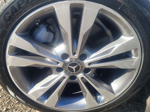 Used 2017 Mercedes-Benz C 300 4MATIC Sedan image 40
