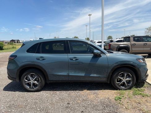 Used 2023 Honda HR-V EX-L image 1