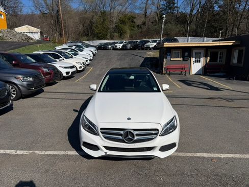 Used 2015 Mercedes-Benz C 300 4MATIC Sedan image 2