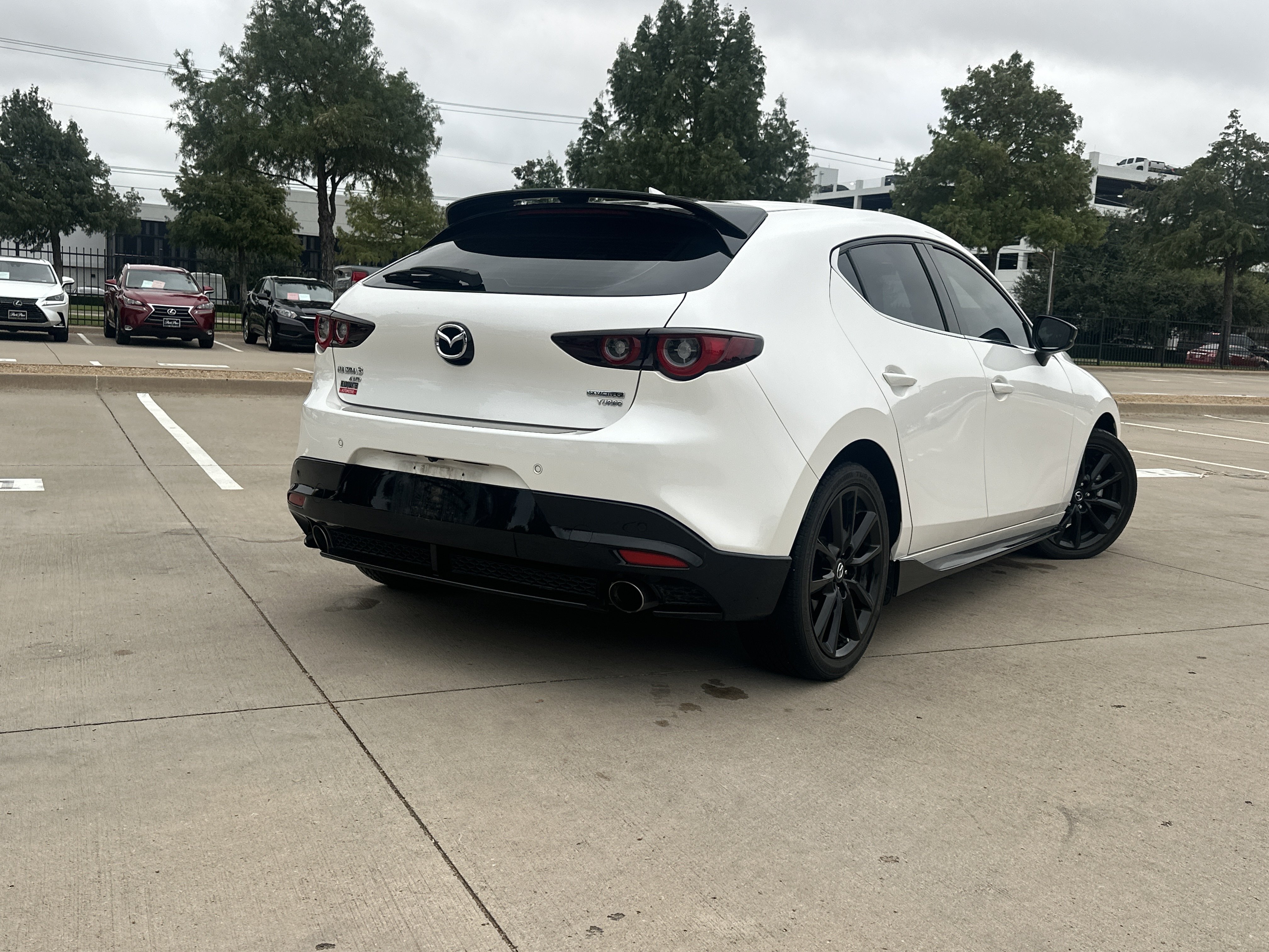 Used 2023 MAZDA MAZDA3 Hatchback w/ Appearance Package AWD/4WD image 2