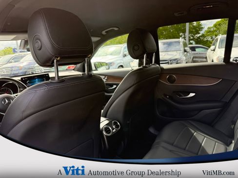 Used 2022 Mercedes-Benz GLC 300 4MATIC image 20