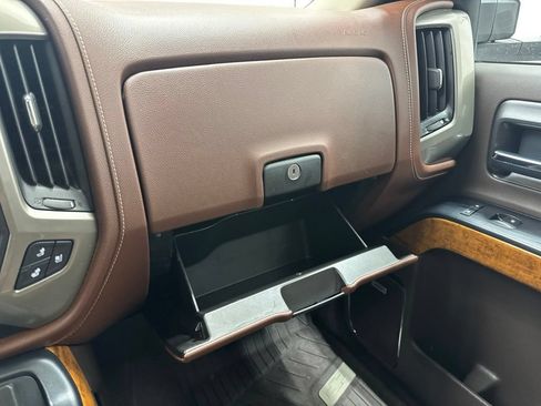 Used 2016 Chevrolet Silverado 2500 High Country AWD/4WD image 29