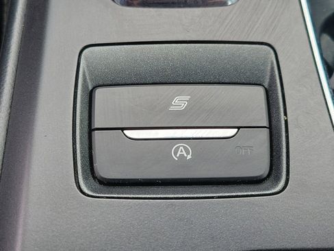 Used 2020 Ford Fusion SEL FWD image 29