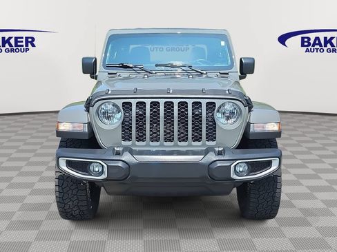 Used 2020 Jeep Gladiator Sport w/ Quick Order Package 24S AWD/4WD image 2
