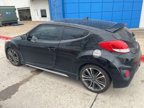 Used 2016 Hyundai Veloster Turbo image 6