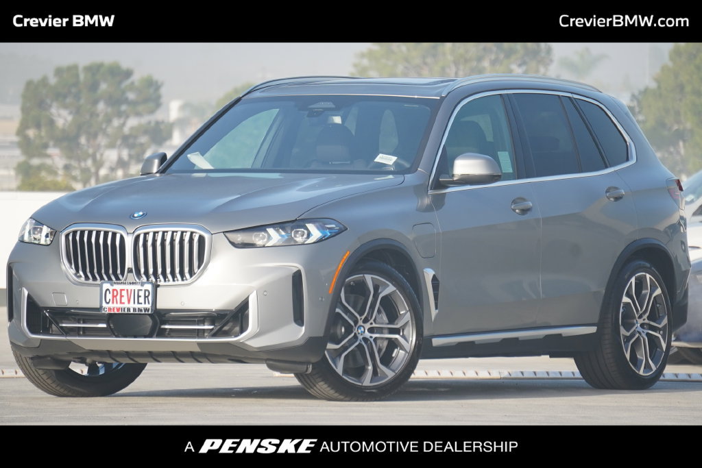 Used 2026 BMW X5 xDrive50e w/ Premium Package AWD/4WD image 1