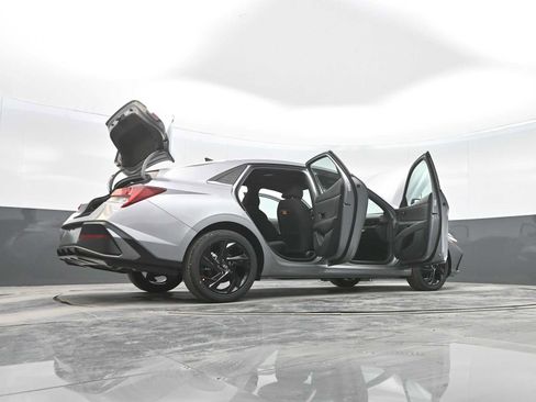 New 2026 Hyundai Elantra SEL Sport Premium image 33